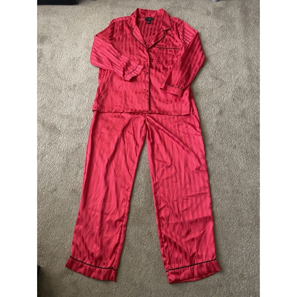 House of Harlow 1960 Red Satin Long Sleeve Pajama Set Women’s Size Large